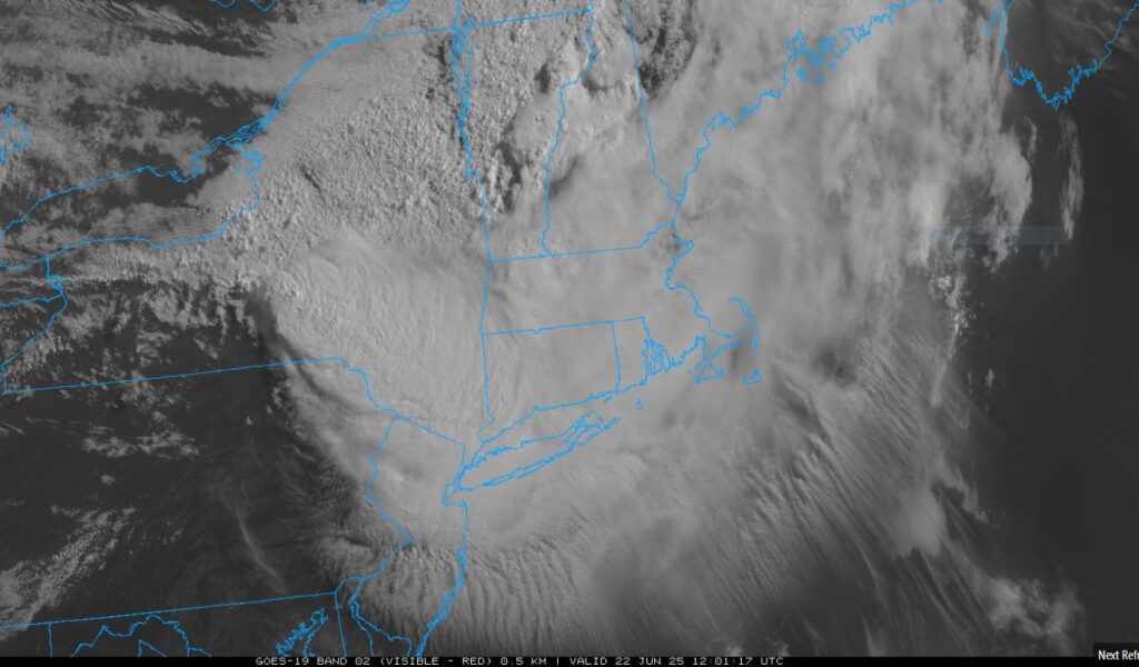 Weakening MCS but still producing lots of showers and storms on the Western flank near Binghamton, NY.
